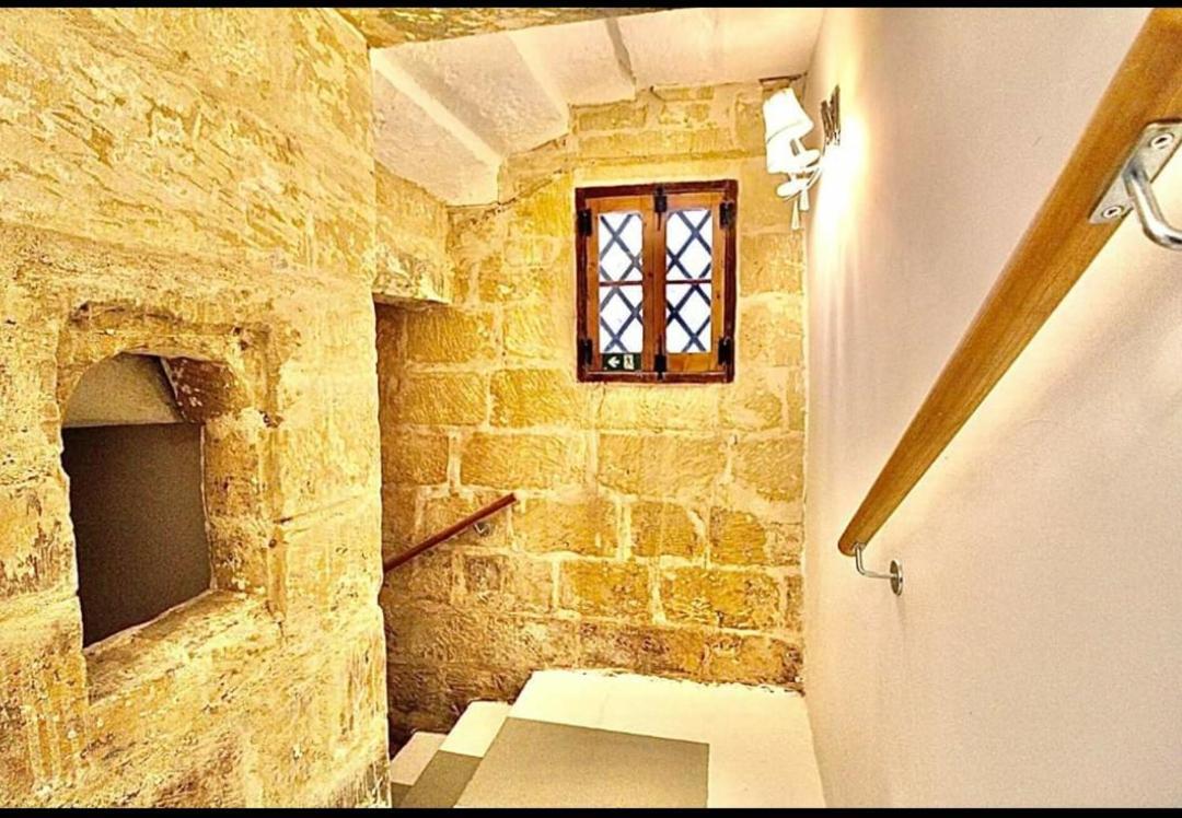 16 Agius De Soldanis Villa วิกตอเรีย ภายนอก รูปภาพ